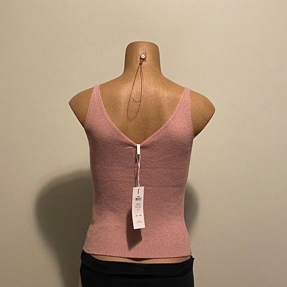 NWT - ONLY - Knit Tank Top - Dusty rose - Size Large - Picture 3 of 8